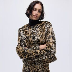 H&M COLLARLESS LEOPARD PRINT JACKET